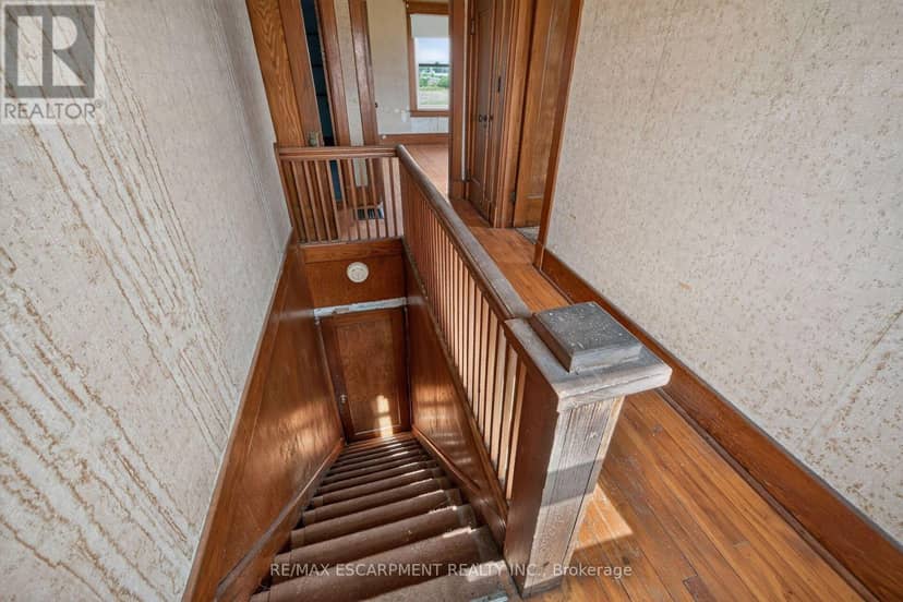 3311 Highway 6 — photo 18 of 32