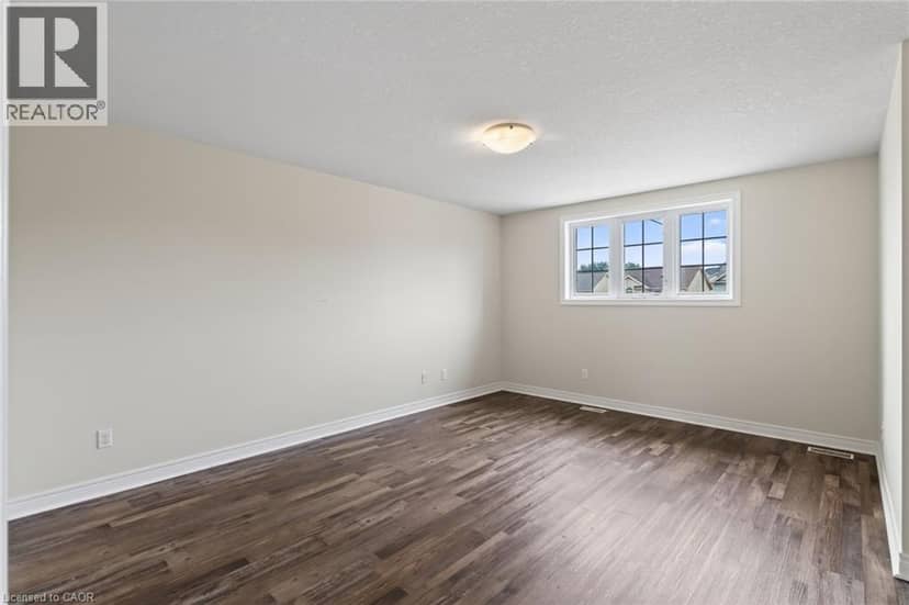 571 CHAMPLAIN Avenue — photo 16 of 30