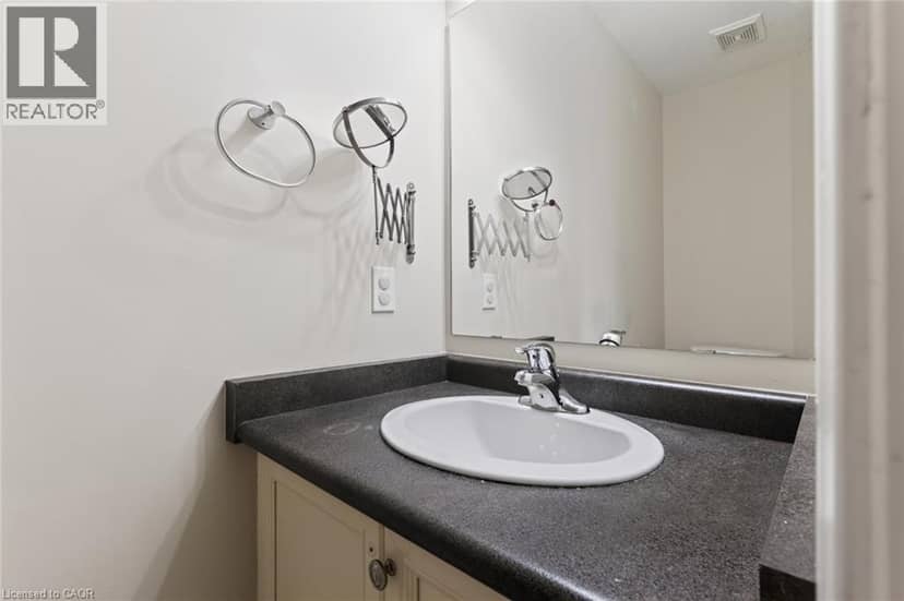 571 CHAMPLAIN Avenue — photo 7 of 30
