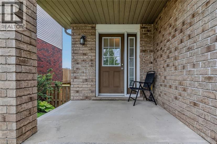 571 CHAMPLAIN Avenue — photo 3 of 30