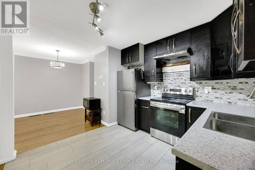 307 Clyde Road — photo 13 of 35