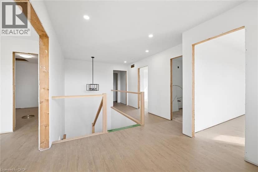 138 CHARLOTTA Street — photo 14 of 40