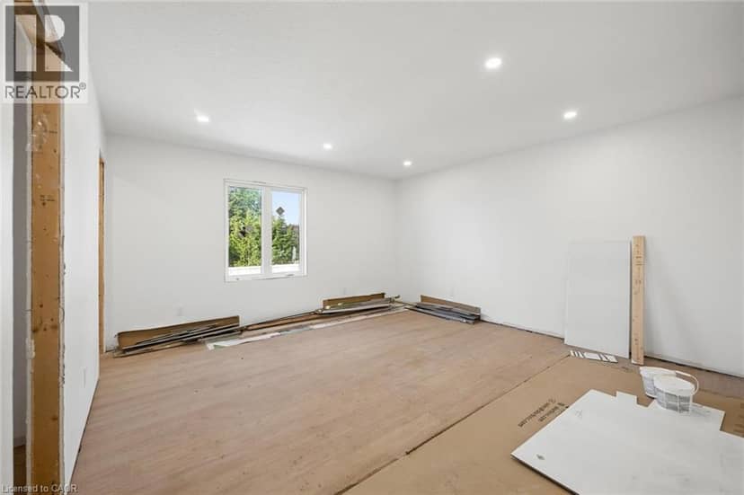 138 CHARLOTTA Street — photo 25 of 40