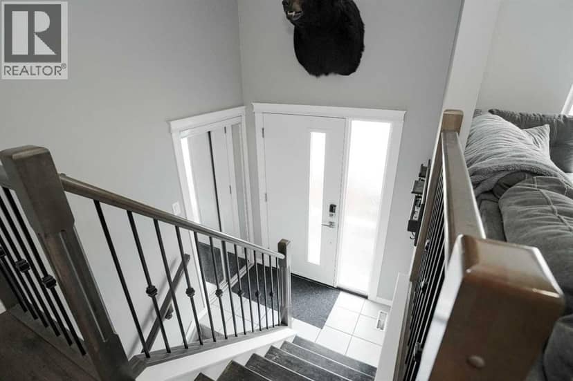 525 Beacon Hill Drive — photo 22 of 40