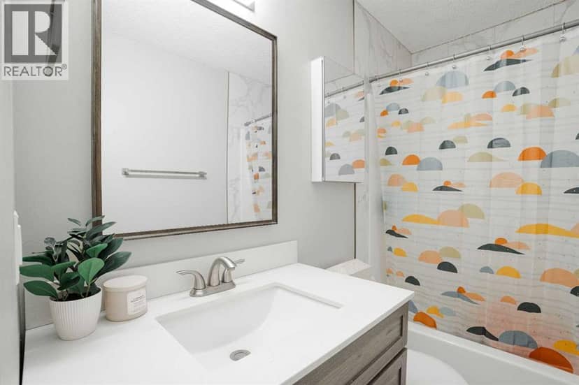 525 Beacon Hill Drive — photo 23 of 40