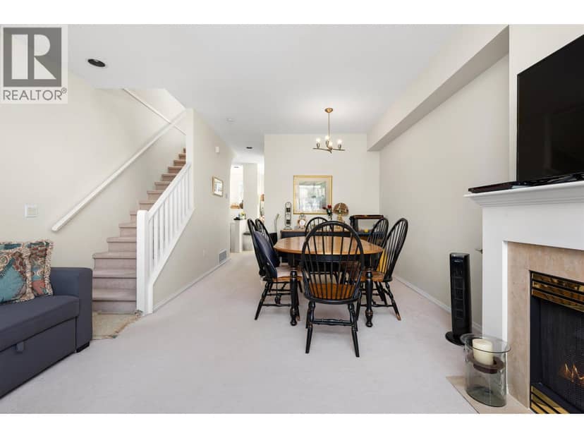 42 3711 ROBSON COURT, Richmond, photo 4