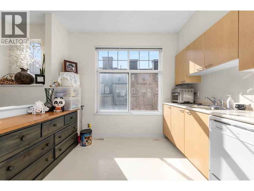 42 3711 ROBSON COURT, Richmond, photo 7