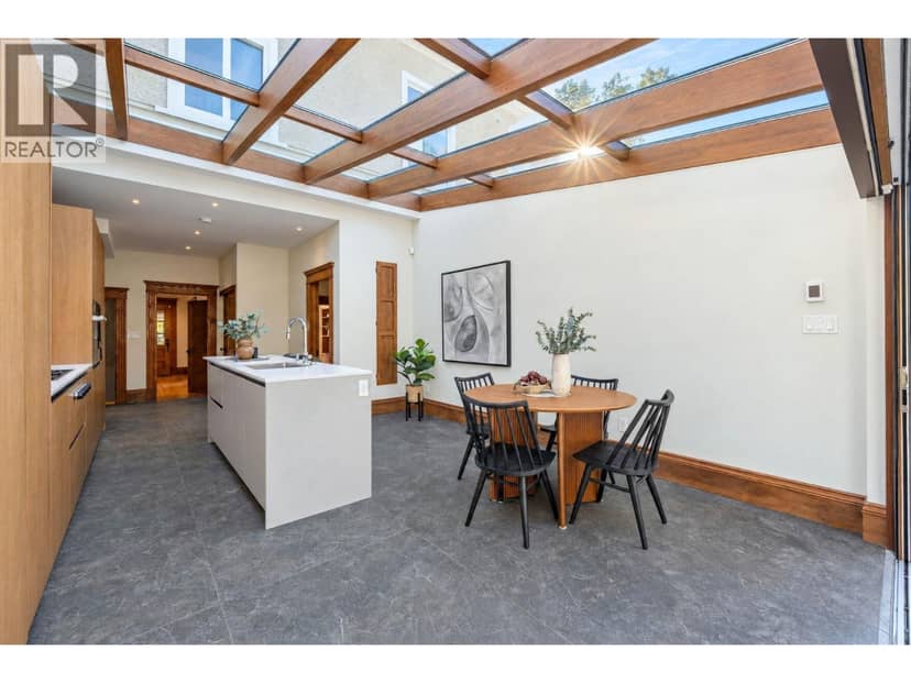 647 PRIOR STREET, Vancouver, photo 2