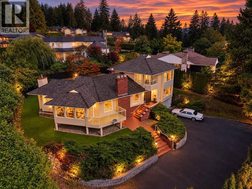 535 STEVENS DRIVE, West Vancouver