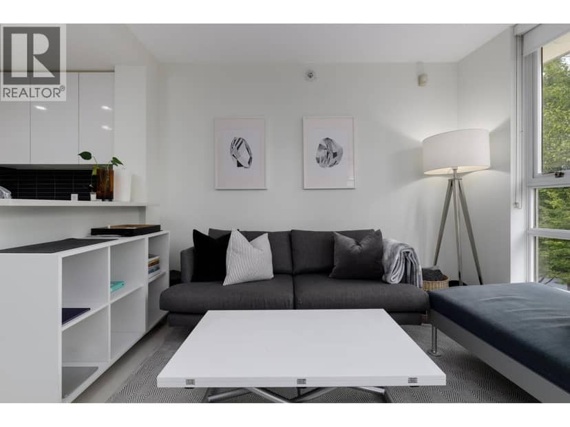 301 928 BEATTY STREET, Vancouver, photo 3