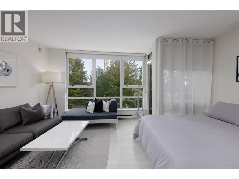301 928 BEATTY STREET, Vancouver, photo 2