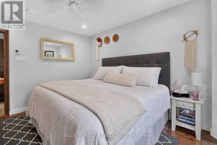 11-152 Albert Street — photo 27 of 40