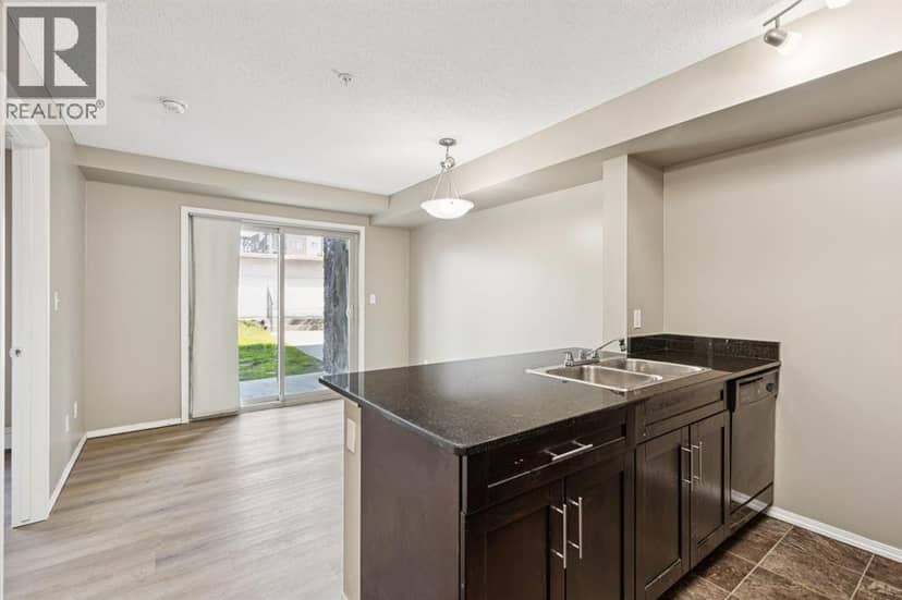 2117, 403 Mackenzie Way SW — photo 13 of 29