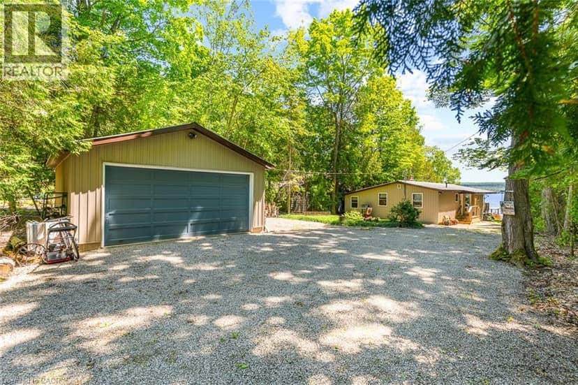376 MALLORY BEACH Road — photo 4 of 28