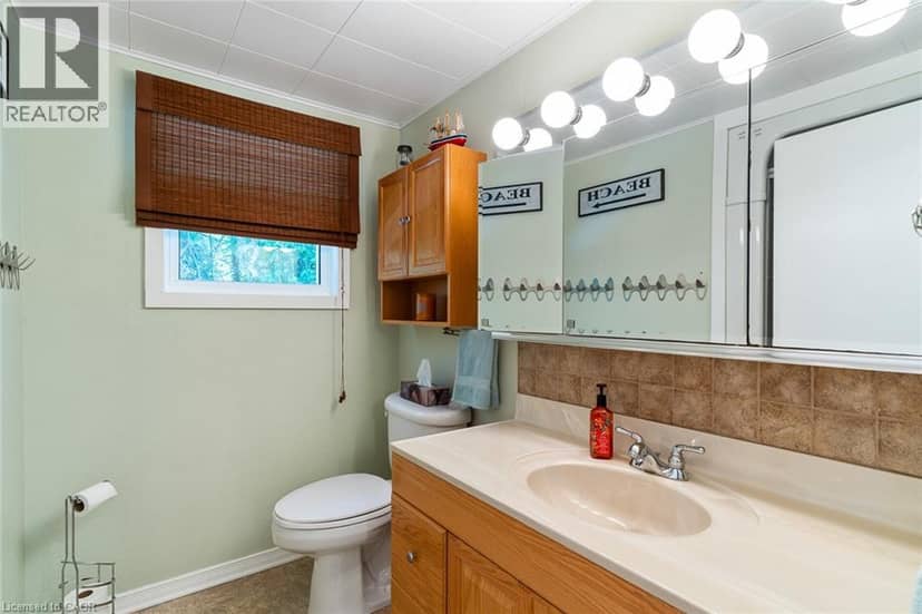 376 MALLORY BEACH Road — photo 18 of 28