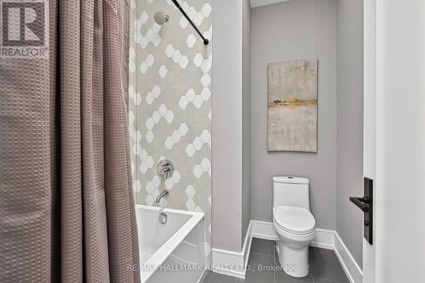 31 Bradgate Road — photo 24 of 40