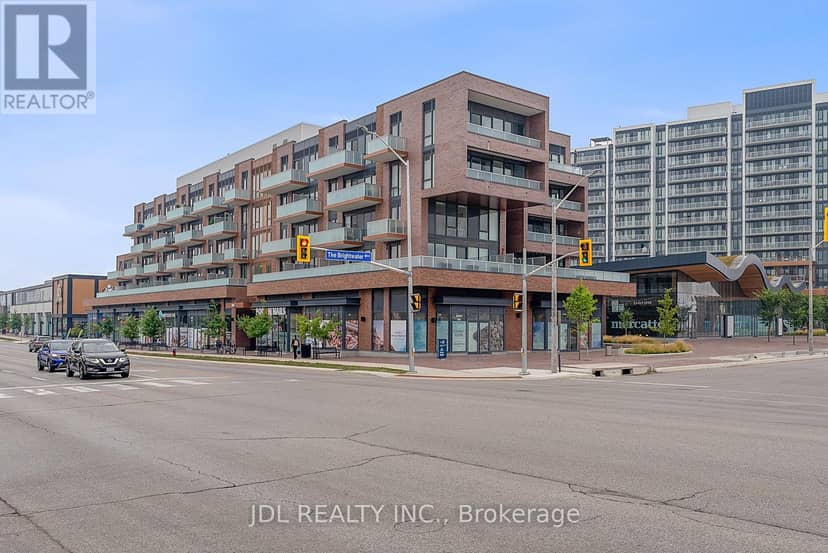 519 - 215 Lakeshore Road W — photo 1 of 40