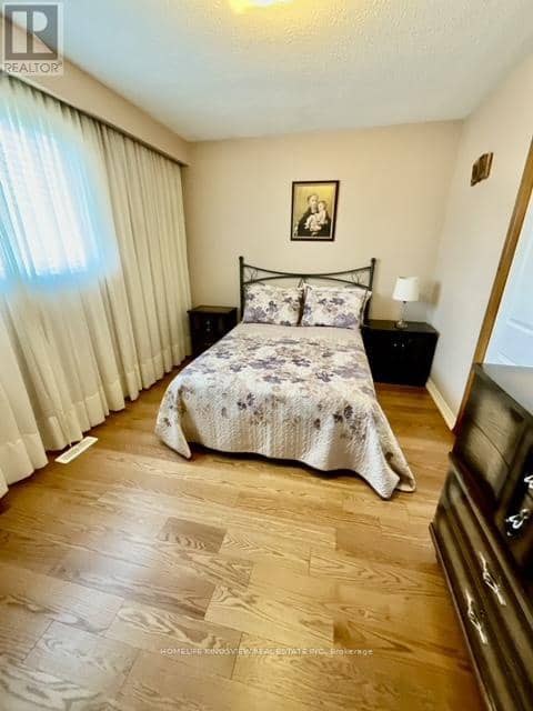51 Seacliffe Boulevard — photo 19 of 22