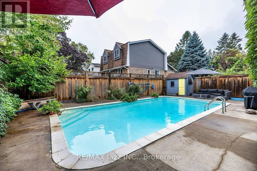 1085 Willowdale Avenue — photo 30 of 38