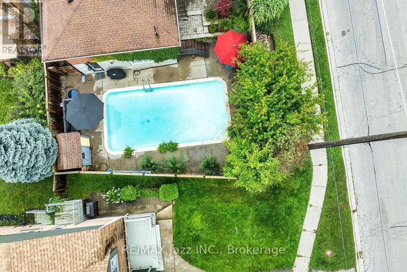 1085 Willowdale Avenue — photo 37 of 38