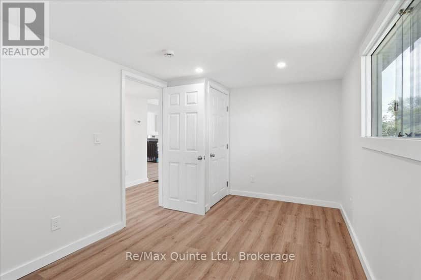 1581 County Rd 10 — photo 17 of 39