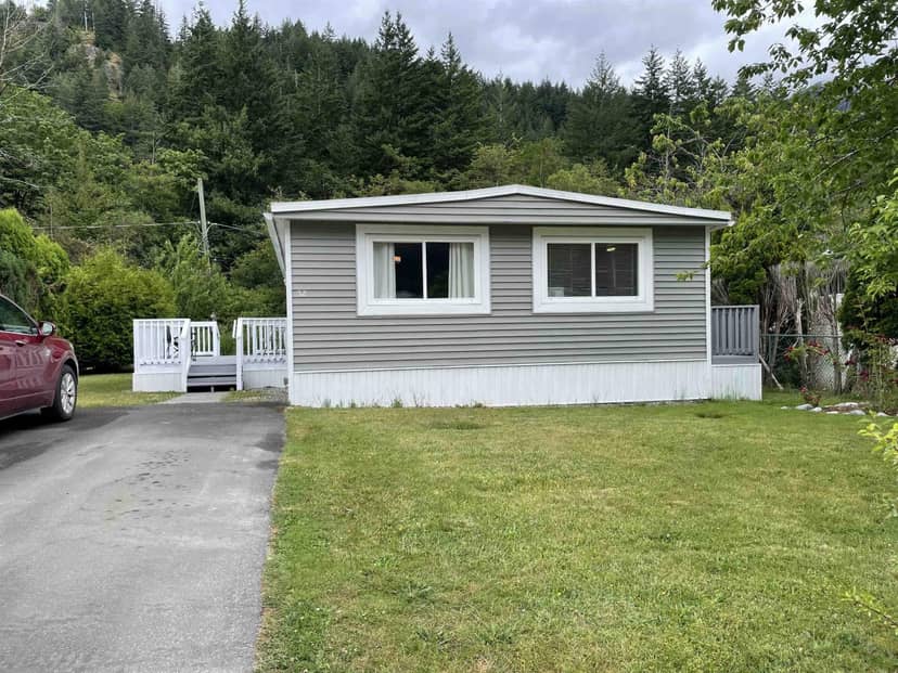 52 65367 KAWKAWA LAKE ROAD, Hope, Hope