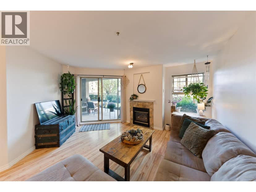 206 215 TWELFTH STREET, New Westminster, photo 3