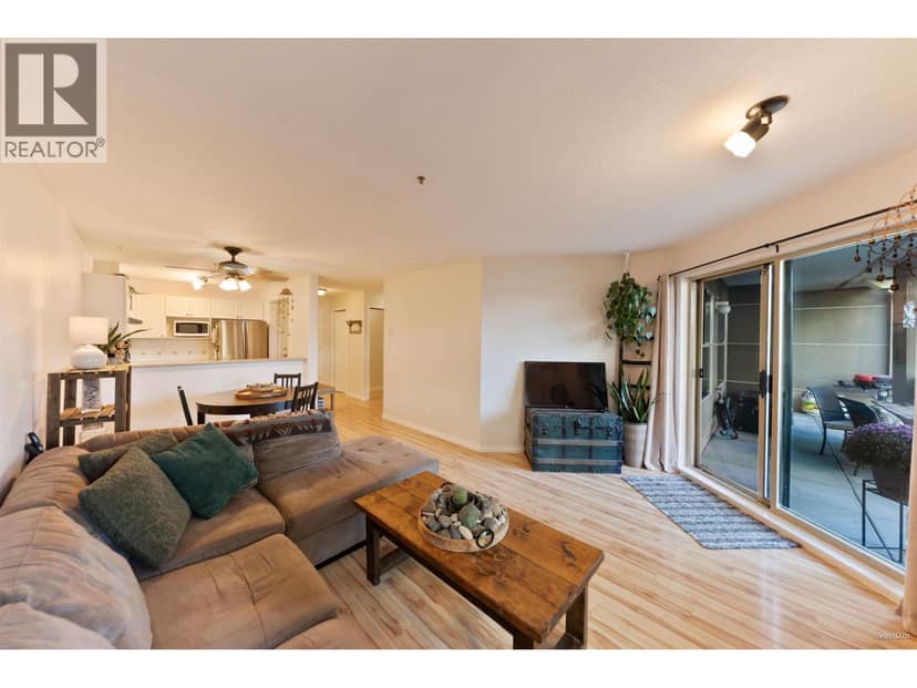 206 215 TWELFTH STREET, New Westminster, photo 4