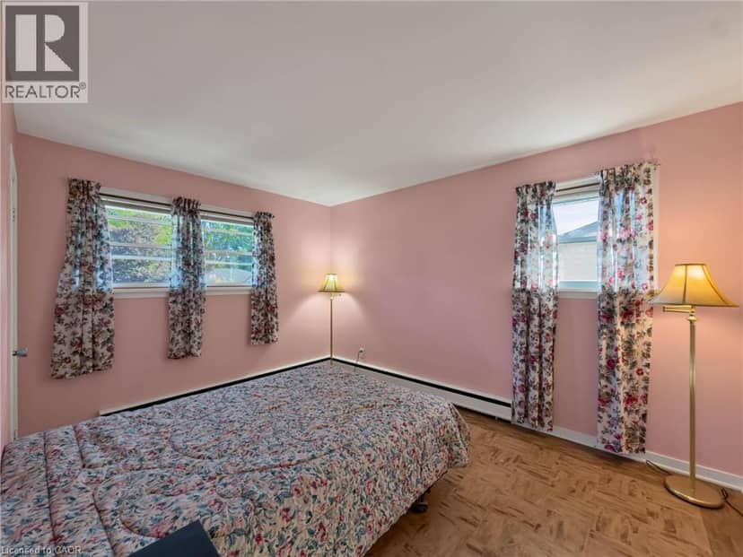 216 FAIRVIEW Avenue — photo 40 of 40