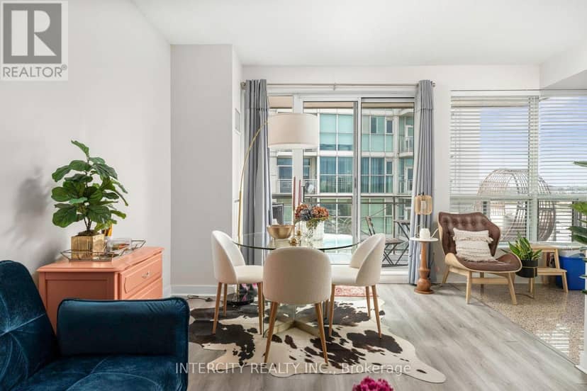 907 - 88 Palace Pier Court — photo 12 of 28