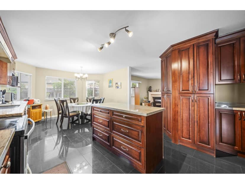 6012 124 STREET, Surrey, photo 6