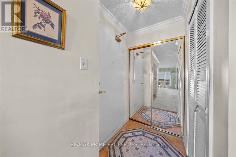 1807 - 158B McArthur Avenue, Ottawa, photo 2
