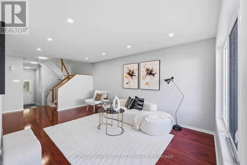 2254 Silverado Crescent — photo 12 of 36