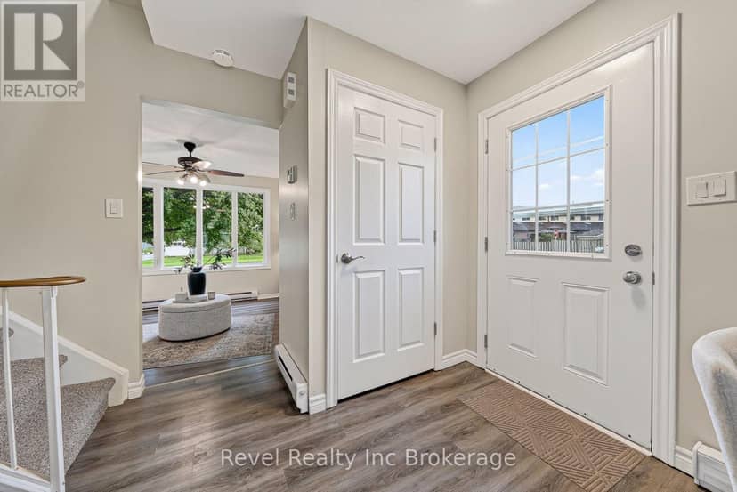 995 Cree Avenue — photo 13 of 40