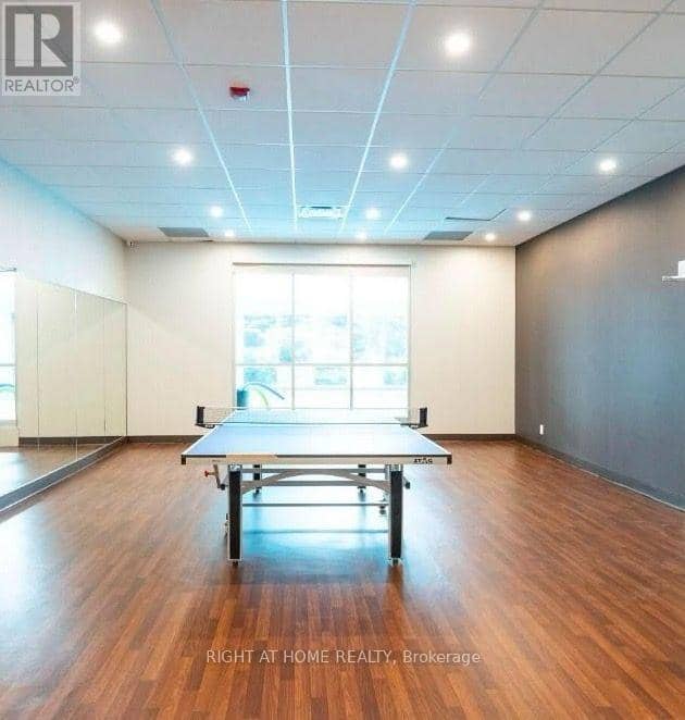 1102 - 820 Burnhamthorpe Road — photo 19 of 32