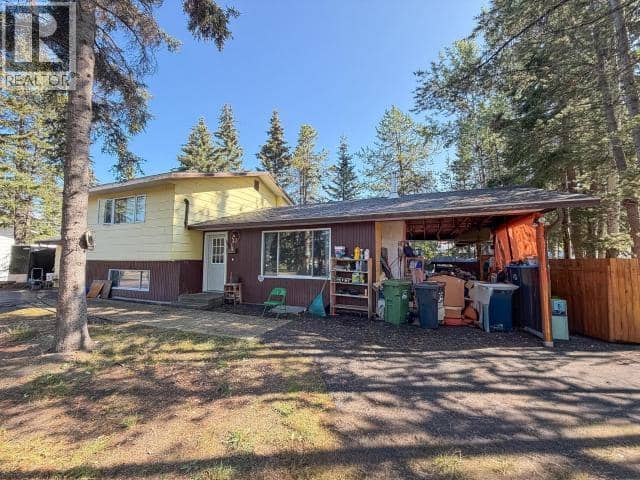 13 Basswood Street, Whitehorse, photo 2