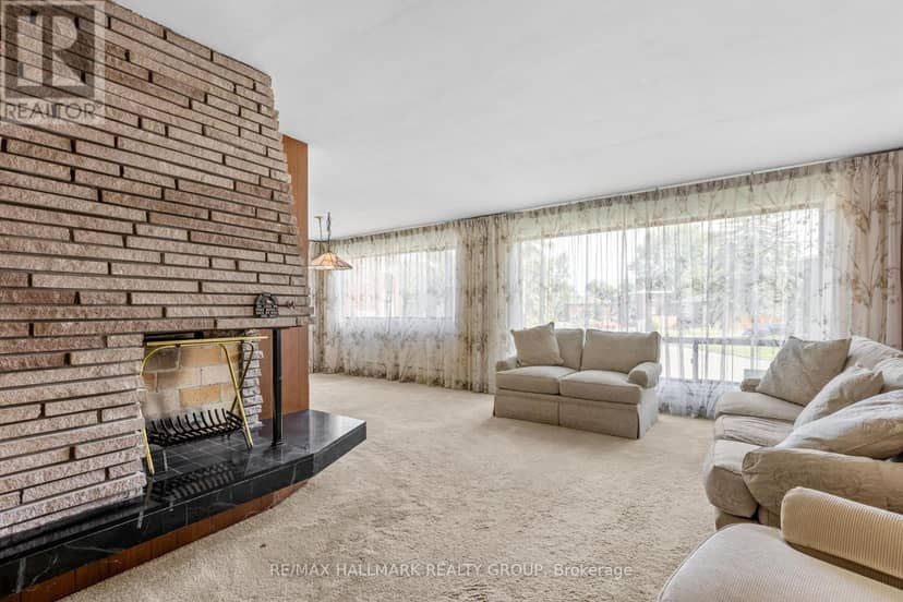 492 Vernon Avenue — photo 10 of 36
