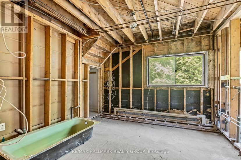 492 Vernon Avenue — photo 25 of 36