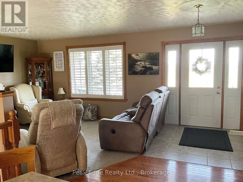 5439 Wellington  2 Road — photo 25 of 40