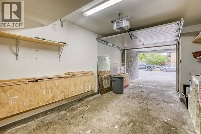 1423 10 Street SW — photo 28 of 33