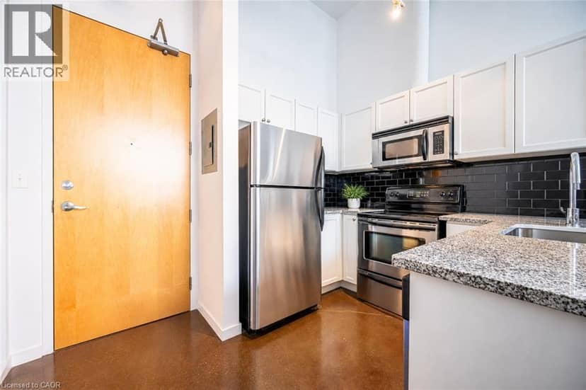 404 KING Street W Unit# 509 — photo 5 of 10