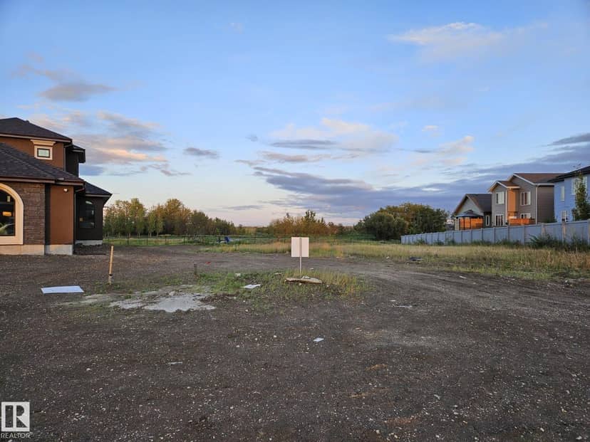 82 Greenfield Bn, Fort Saskatchewan
