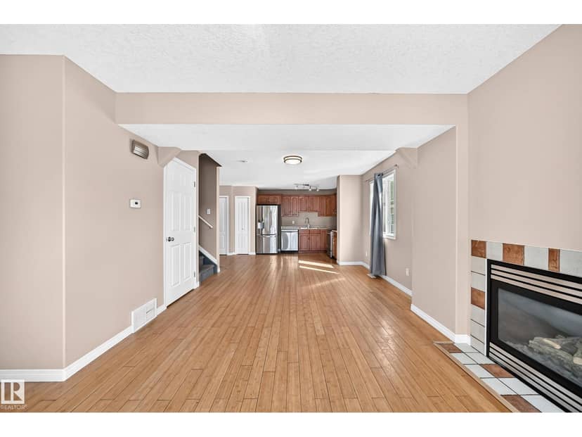 9333 103a AV NW — photo 17 of 40