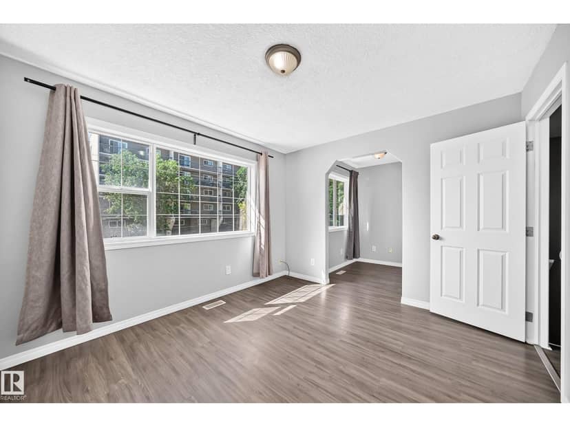 9333 103a AV NW — photo 30 of 40
