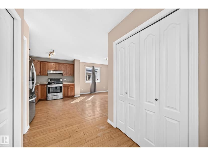 9333 103a AV NW, Edmonton, photo 5