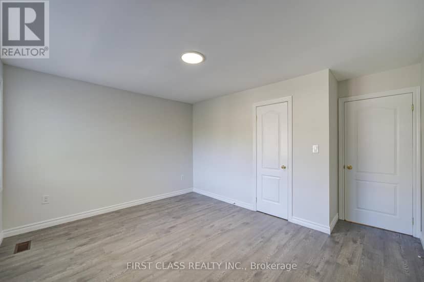 427 Leslie Street — photo 28 of 40