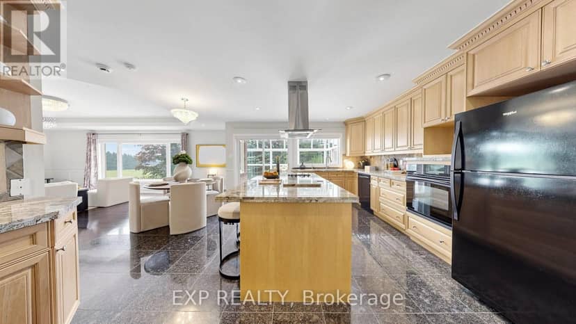 18 McCowan Lane — photo 16 of 40