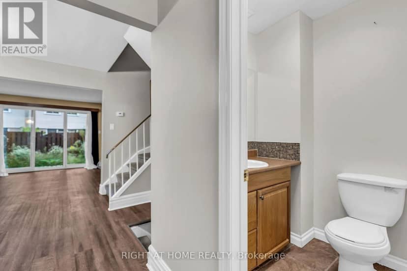 136 - 500 Osgoode Drive — photo 27 of 40