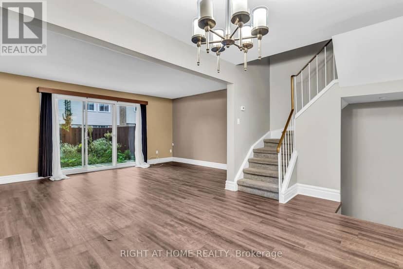 136 - 500 Osgoode Drive — photo 32 of 40