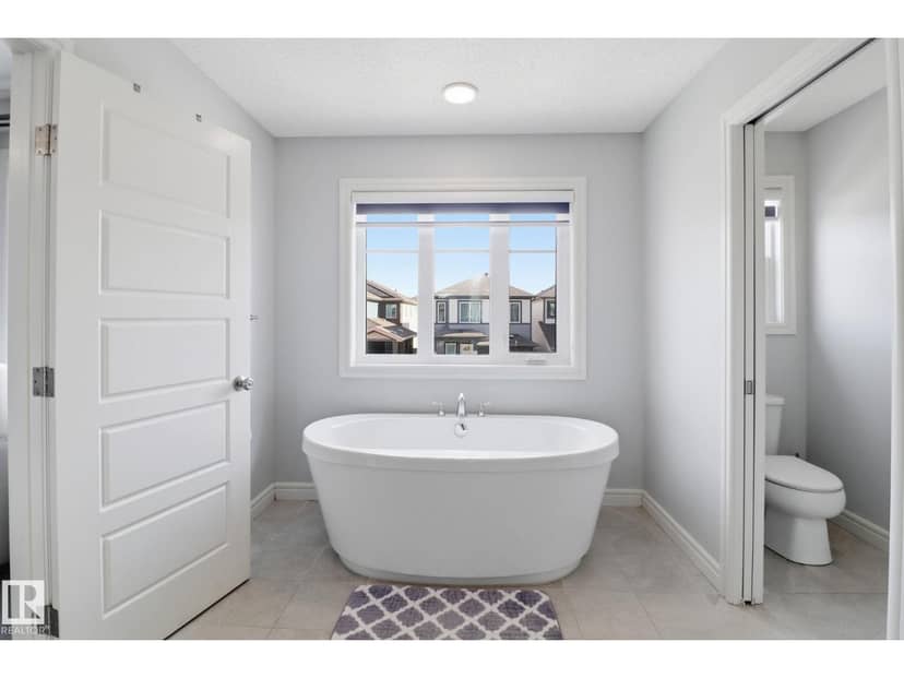 812 176 ST SW — photo 18 of 39